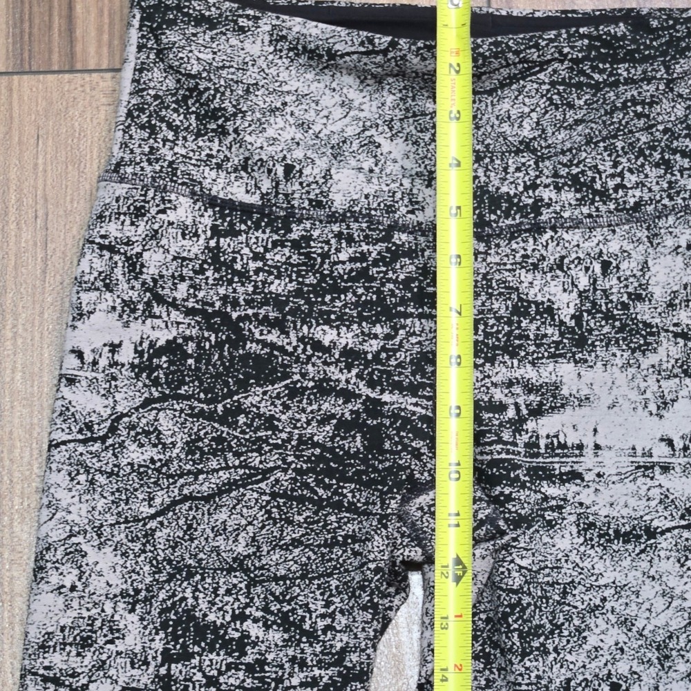 Athleta Elation Glades High Rise 7/8 Leggings Black White Abstract Print Yoga S - Picture 5 of 11
